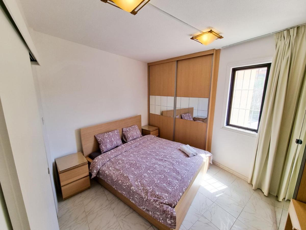 Cheer Up City Apartment, Near To The Finikoudes Beach Larnaca Exteriör bild